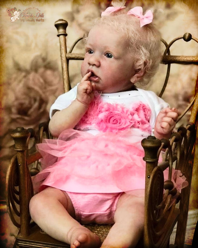 Saskia reborn Scandinaian peach blush skin tone example.